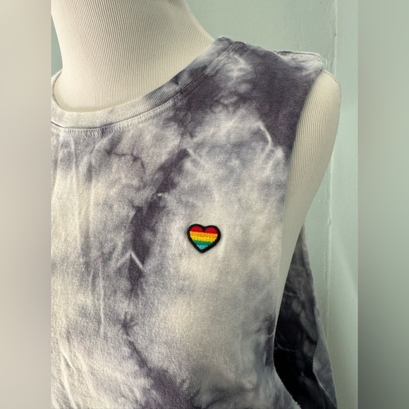 Spiritual Gangster Rainbow Heart Patch Tie Dye Rocker Deep Arm Slits Tank Top - Picture 3 of 6